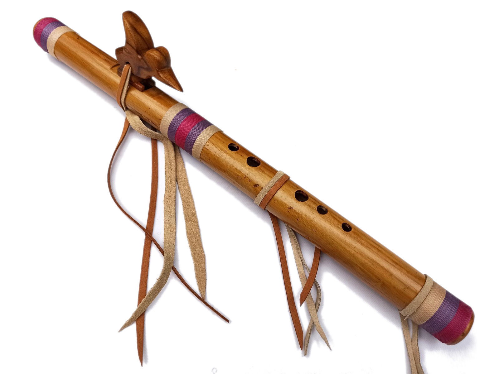 Ashar una flauta nativa natural